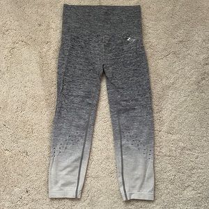 Beachbody capris with cutout design - XS